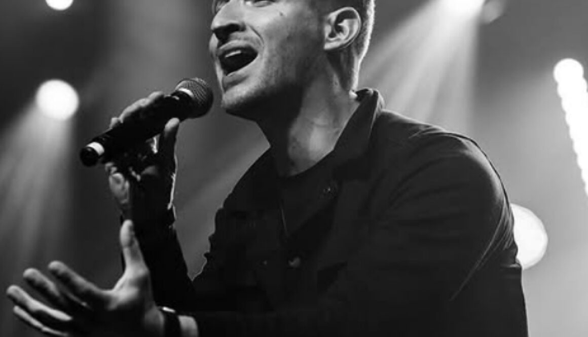 Mateus Neto músico em Joinville