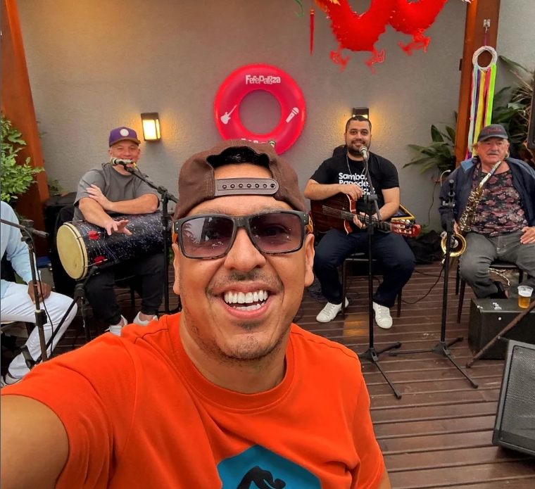 08 22 Doriva e banda no Opa jerke - música ao vivo em Joinville
